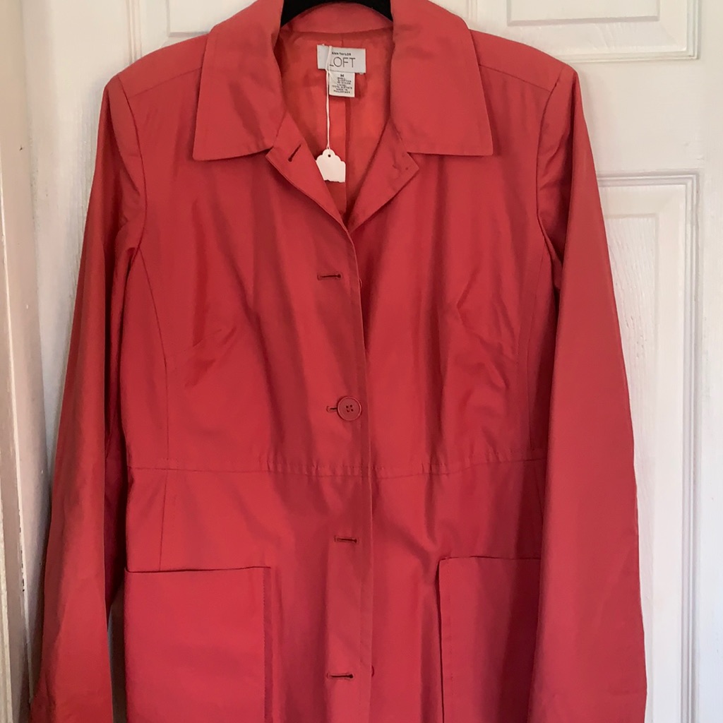 Ann Taylor Loft Short Trench Coat Size M